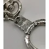 porte-clé louis vuitton argenté logo lv avec anneau