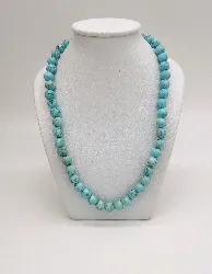 collier avec perles de turquoise
