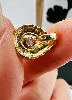 pendentif or orné d'un diamant de 0,15ct environ or 750 millième (18 ct) 2,03g