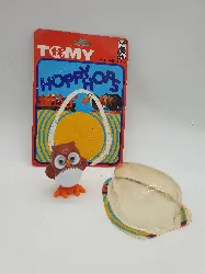jouet tomy hoppy hops hibou
