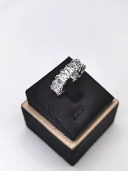 bague métal swarovski modèle vittore ornée d'oxydes