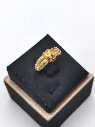 bague plaqué or avec motifs