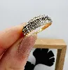 bague or ornée d'une ligne de diamants bruns et 2 lignes de diamants blancs or 750 millième (18 ct) 3,68g