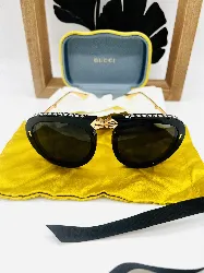 lunettes de soleil gucci pliantes gg0307/s 001 ornées de brillants
