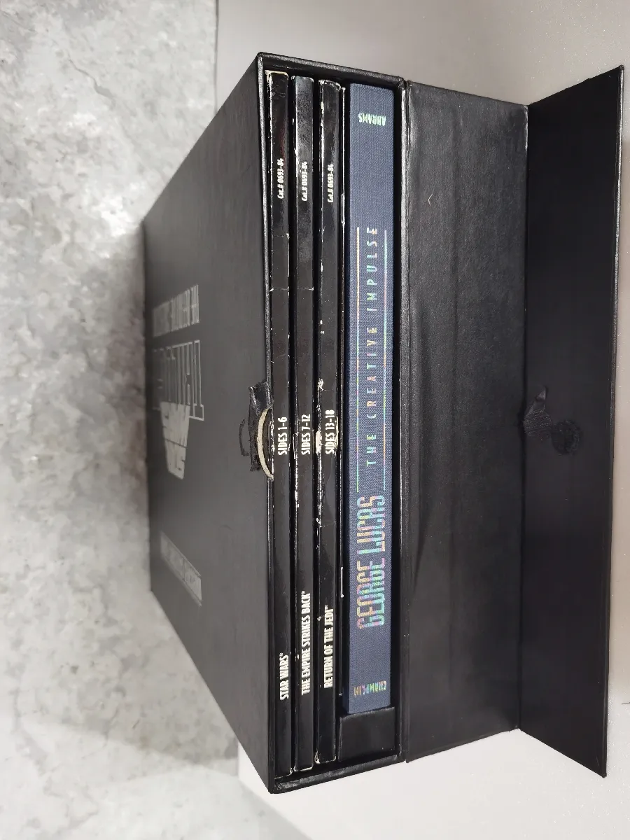 Coffret LaserDisc Star Wars The Definitive Collection - Bon état