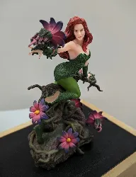 figurine iron studios - dc comics - poison ivy