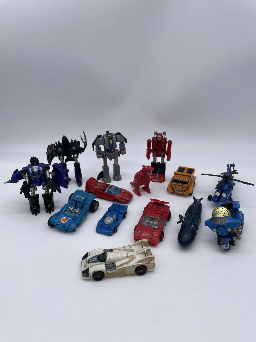Figurines et statues jouets gobots