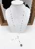 collier maille forcat fine orné de pendentifs en perles blanche et noire forme goutte or 375 millième (9 ct) 3,07g