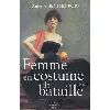livre femme en costume de bataille