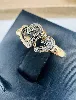 bague 2 ors motif 2 coeurs chacun ornéed'un petit diamant or 750 millième (18 ct) 1,11g