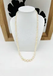 collier perles en chute avec le fermoir en or or 750 millième (18 ct) 18,53g