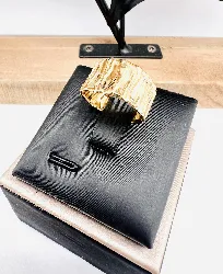 bague bandeau texturé or 750 millième (18 ct) 1,46g