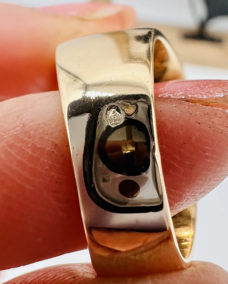 Bague Chevalière En Or 750 (18 Carats) Avec Initiales LC - Poids 17.13g, Poinçon Tête D'aigle - Occasion, France
