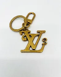 louis vuitton x nigo bijou de sac / porte-clés lv2 mp2715