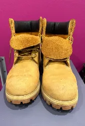 paire de chaussure timberland