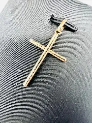 pendentif or croix lisse or 750 millième (18 ct) 1,85g