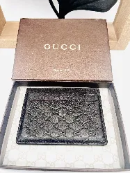 porte-cartes gucci en cuir marron motif microguccissima