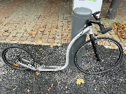 trottinette tout terrain footbike kickbike race max 20 silver