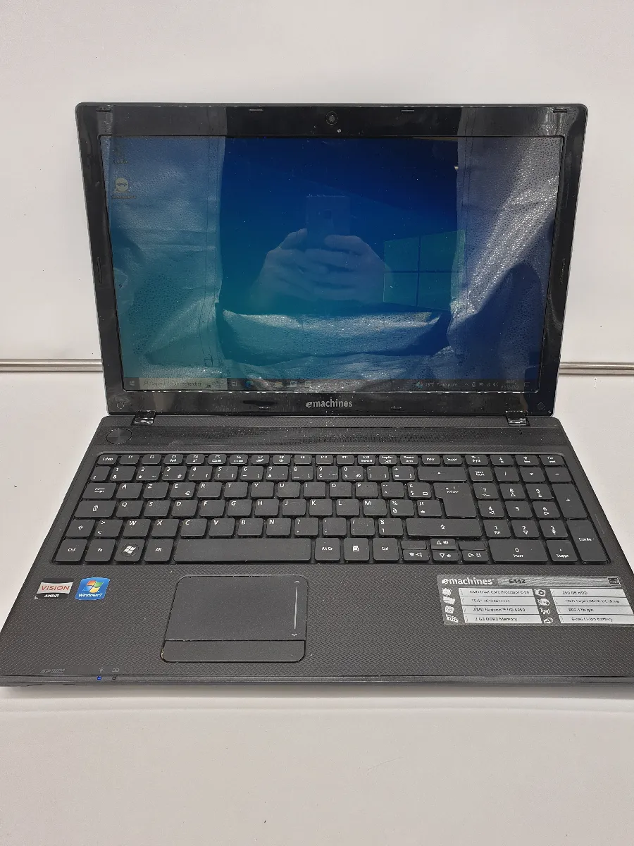 PC Portable emachines, Win 11, Core 2 duo 2GHz, 4Gb RAM, HDD 500Gb, 15