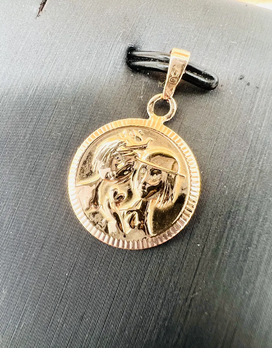 Pendentif les amoureux de peynet Or 750 Millième (18 CT) 1,93g