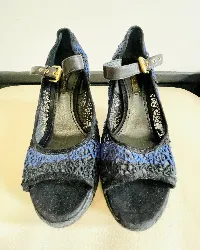 louis vuitton chaussures / espadrilles compensées dentelle en noir et bleu