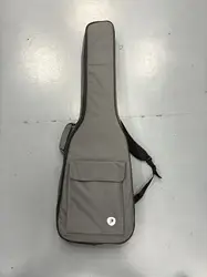 basse marcus miller v7