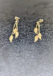 boucles d'oreilles 3 feuilles pendantes en or or 750 millième (18 ct) 1,45g