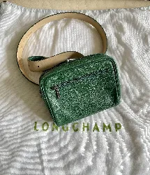 longchamp ceinture avec pochette en cuir de vachette vert