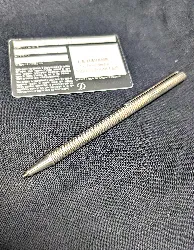 stylo bille s.t. dupont en métal argenté