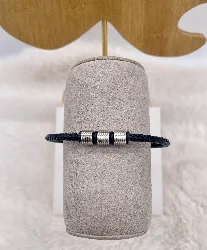 bracelet cuir et orné des 3 lot des rings acier l21cm
