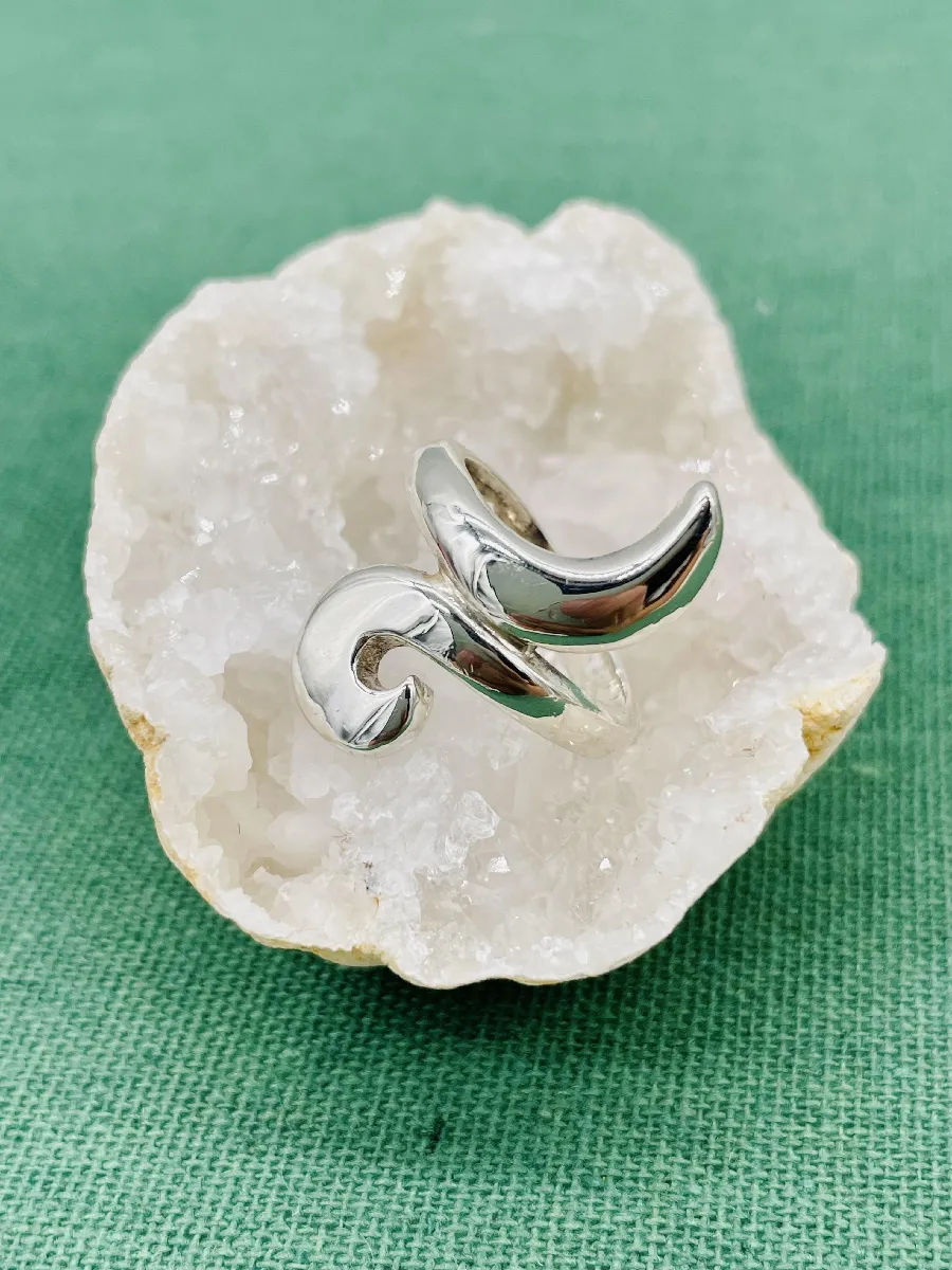 Bague En Argent Forme Vague - 7,75g, Occasion (photo D'illustration Peut Différer)