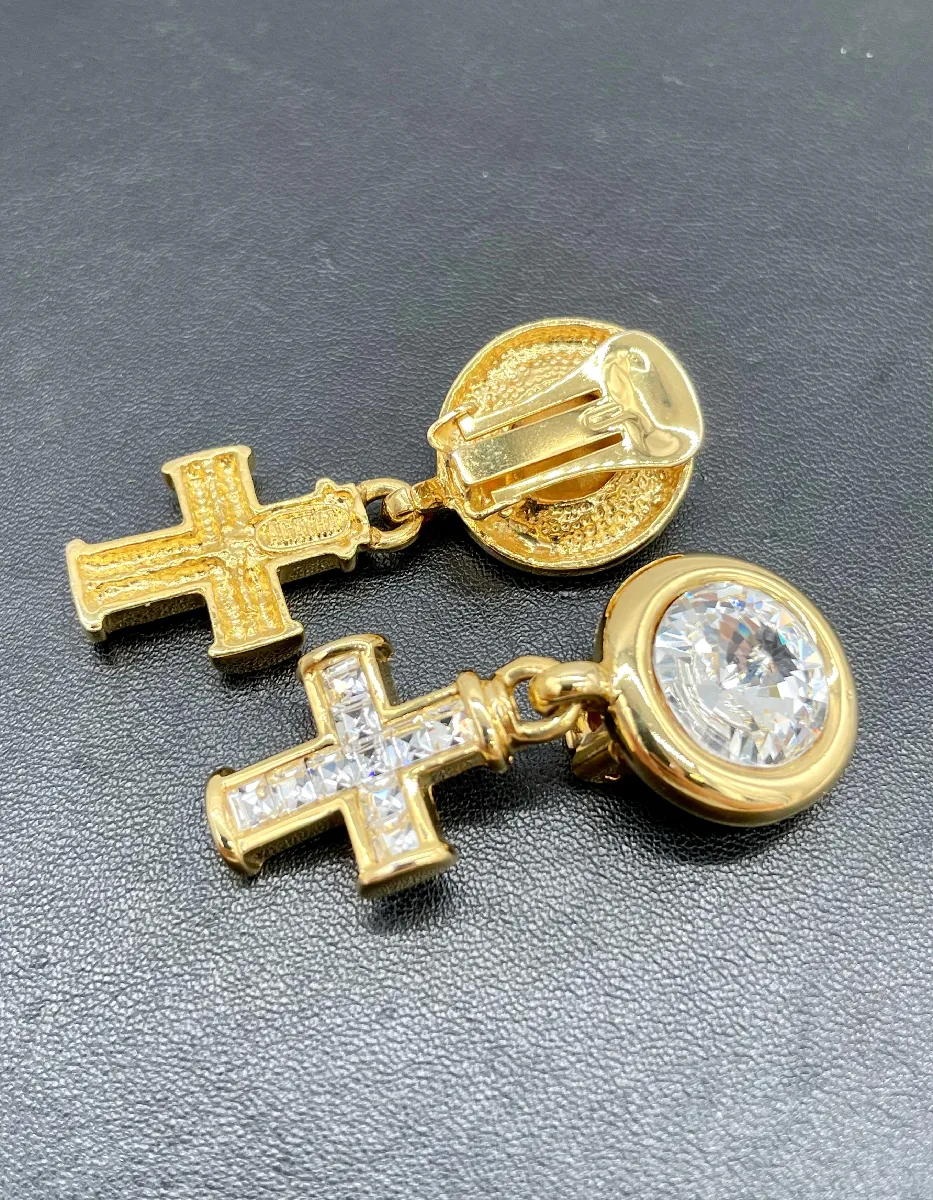 Boucles D'oreilles Clips Cœur Cristal Vintage Signées Agatha - Occasion élégante