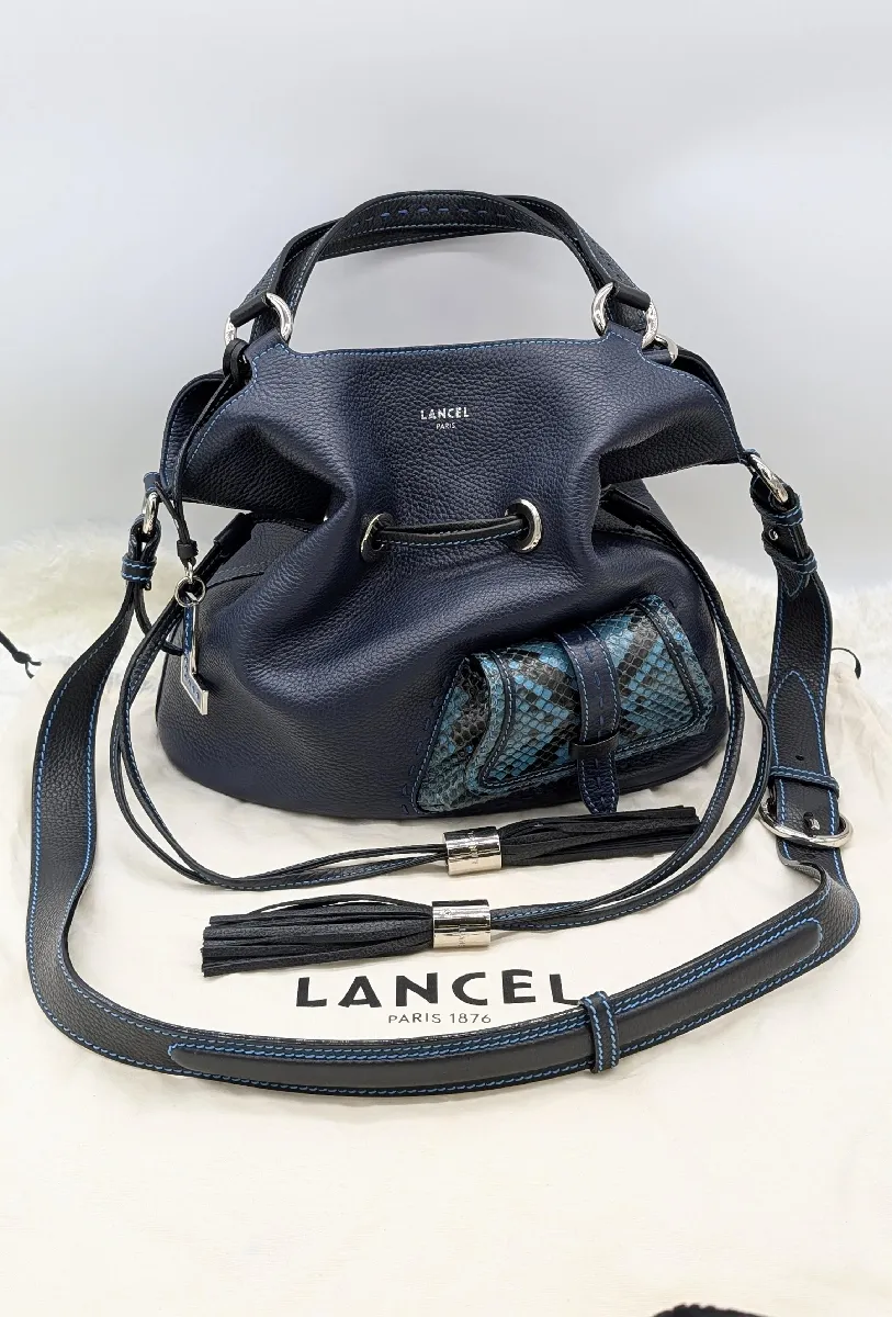 Lancel sac seau Premier Flirt en cuir de vachette grainé bleu