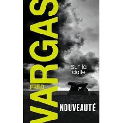 livre sur la dalle