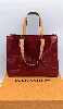 louis vuitton sac a main reade pm en cuir verni rouge cerise monogram