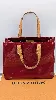 louis vuitton sac a main reade pm en cuir verni rouge cerise monogram