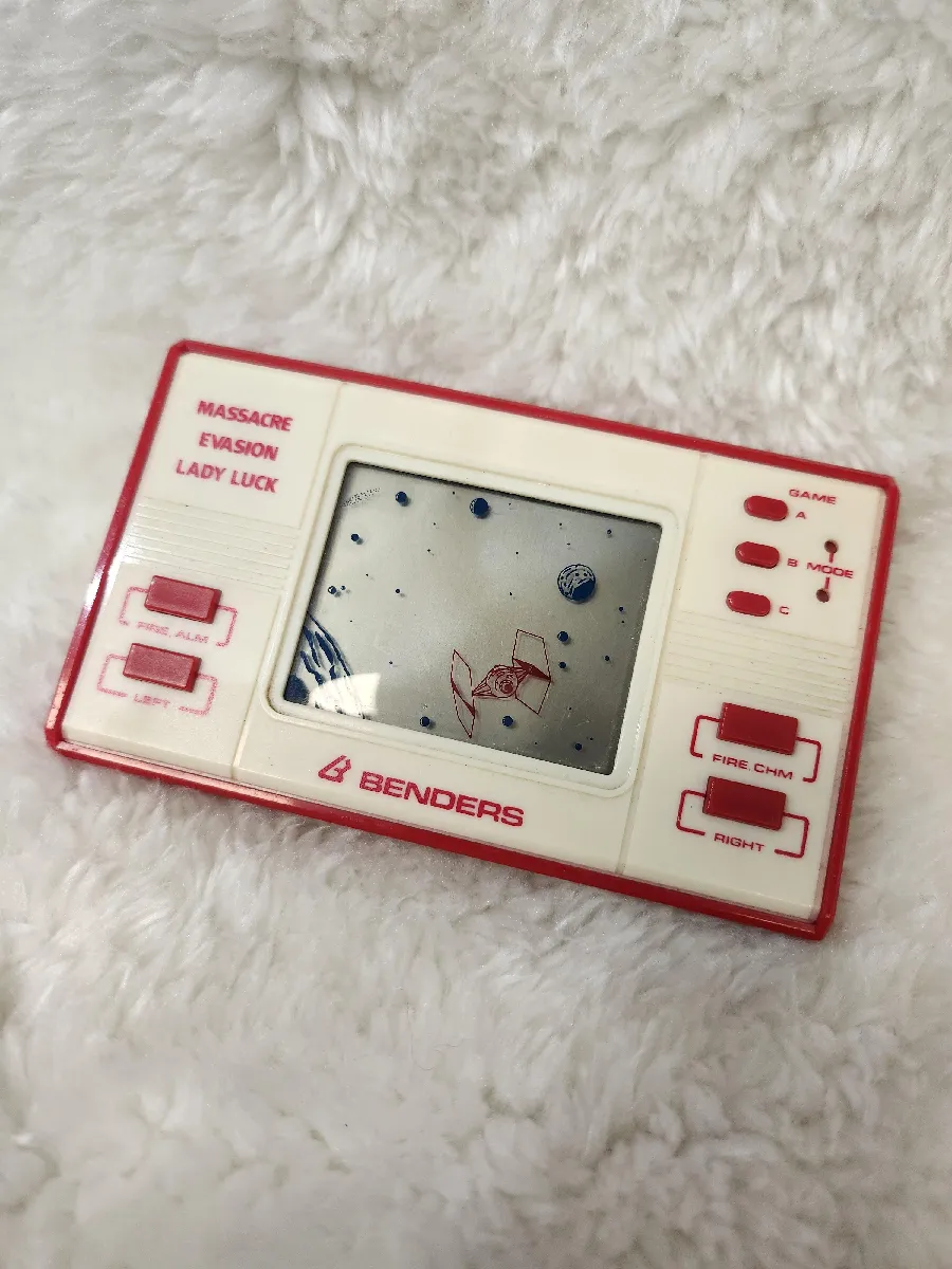Jeu électronique Benders - Occasion (photo D'illustration)