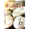 livre runes - entre géométrie et sagesse