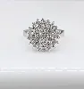 bague chou en or blanc sertie de 37 diamants d'environ 0,74ct or 750 millième (18 ct) 3,71g