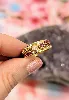 bague stylisée en or sertie des diamants et rubis or 750 millième (18 ct) 4,85g