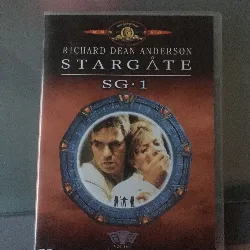dvd stargate - les derniers épisodes de la saison 2