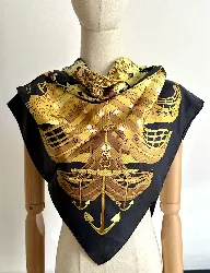 foulard / carré 90 hermès proues en soie avec d'un ton dominant noir