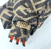 pince à cheveux fendi marron avec foulard en soie imprimé logo ff