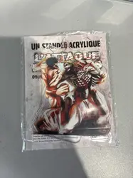 stand acrylique attaque des titans