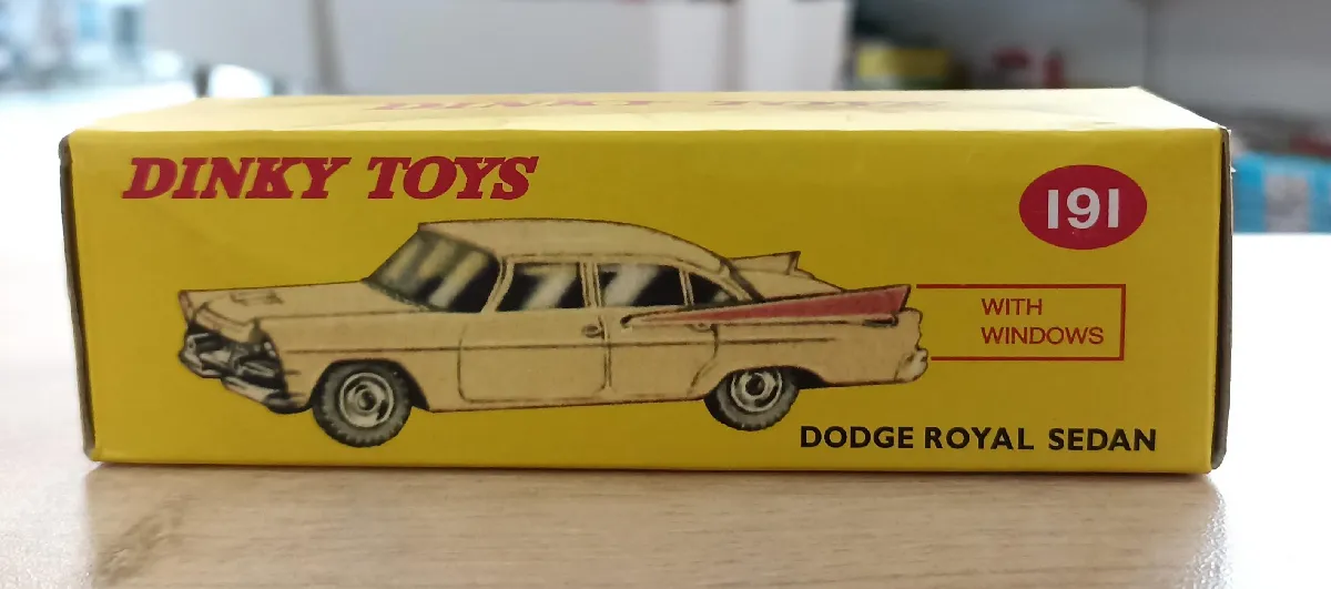 Dinky Toys Atlas - Dodge Royal Sedan 1960 - Vert - Échelle 1/43 - Occasion Comme Neuve (Boîte Fermée)