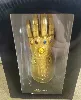figurine gant d'infinité miniature - collection marvel studios