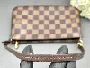 louis vuitton pochette accessoires en toile damier ébène et cuir marron