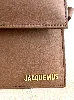 sac jacquemus à bandoulière le bambinou envelope en cuir suédé