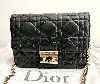 sac miss dior en cuir noir avec bandoulière chaîne amovible