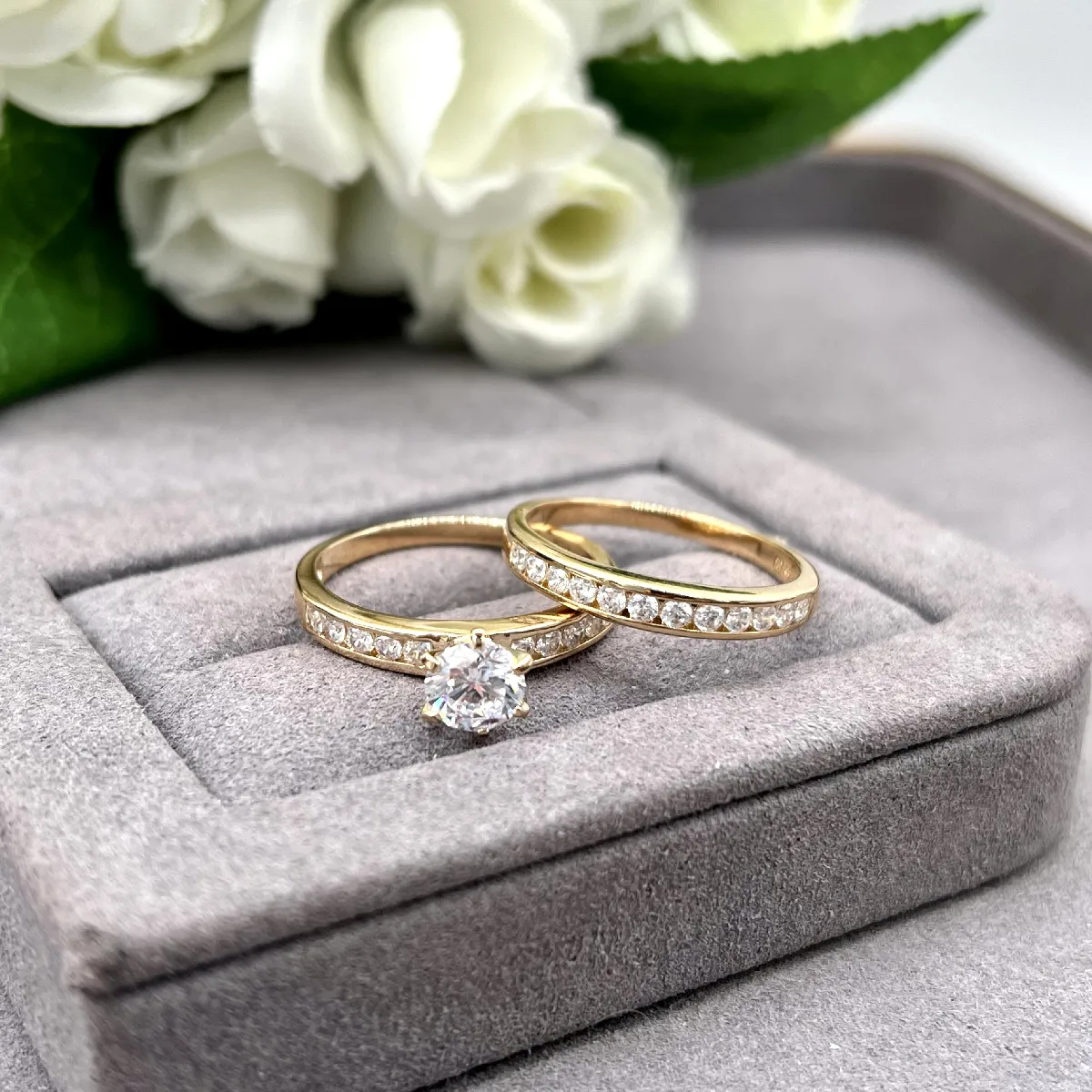 Bague Alliance Plaqué Or Avec Brillant Solitaire - Taille 50, Occasion
